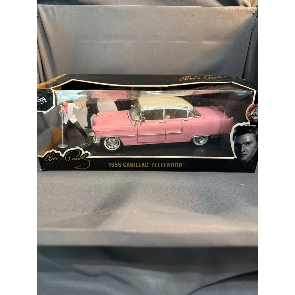 Jada Hollywood Rides Elvis Presley 1955 Cadillac Fleetwood Pink Die-Cast Figure